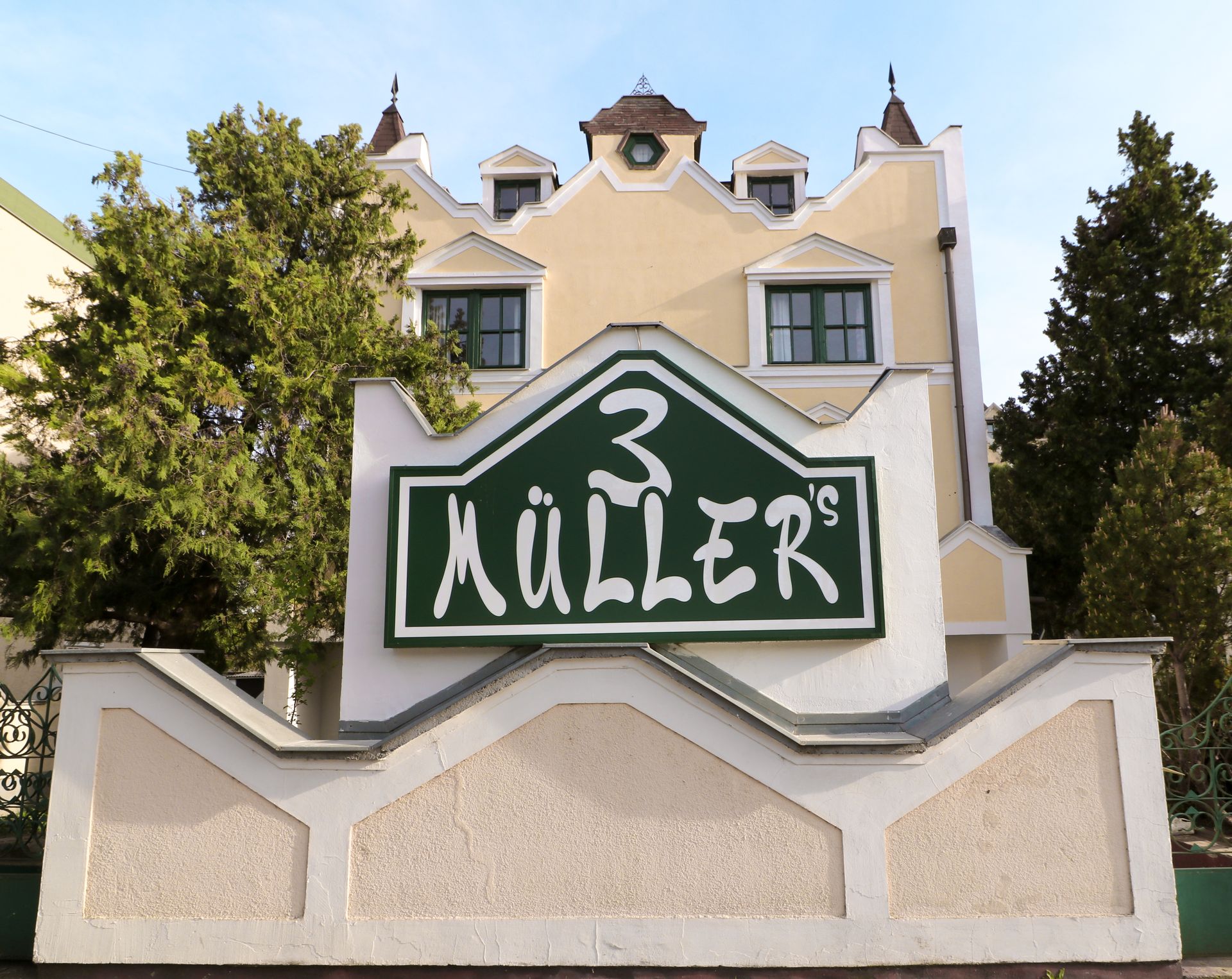 Müller's 3 – Épület 6